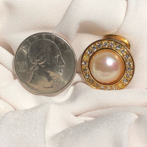 Vintage Christian Dior Faux Pearl Crystal Round Clip On Earrings Signed - Picture 7 of 8